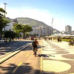 Praia De Copacabana Posto 6 Rio