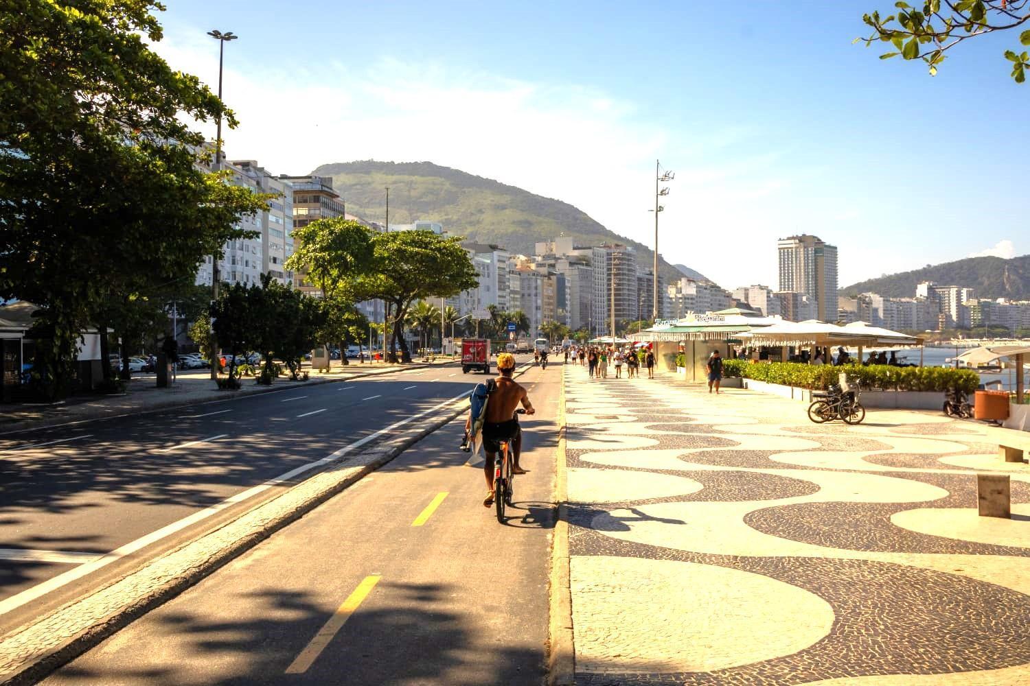 Apartamento De Copacabana Posto 6 Rio *